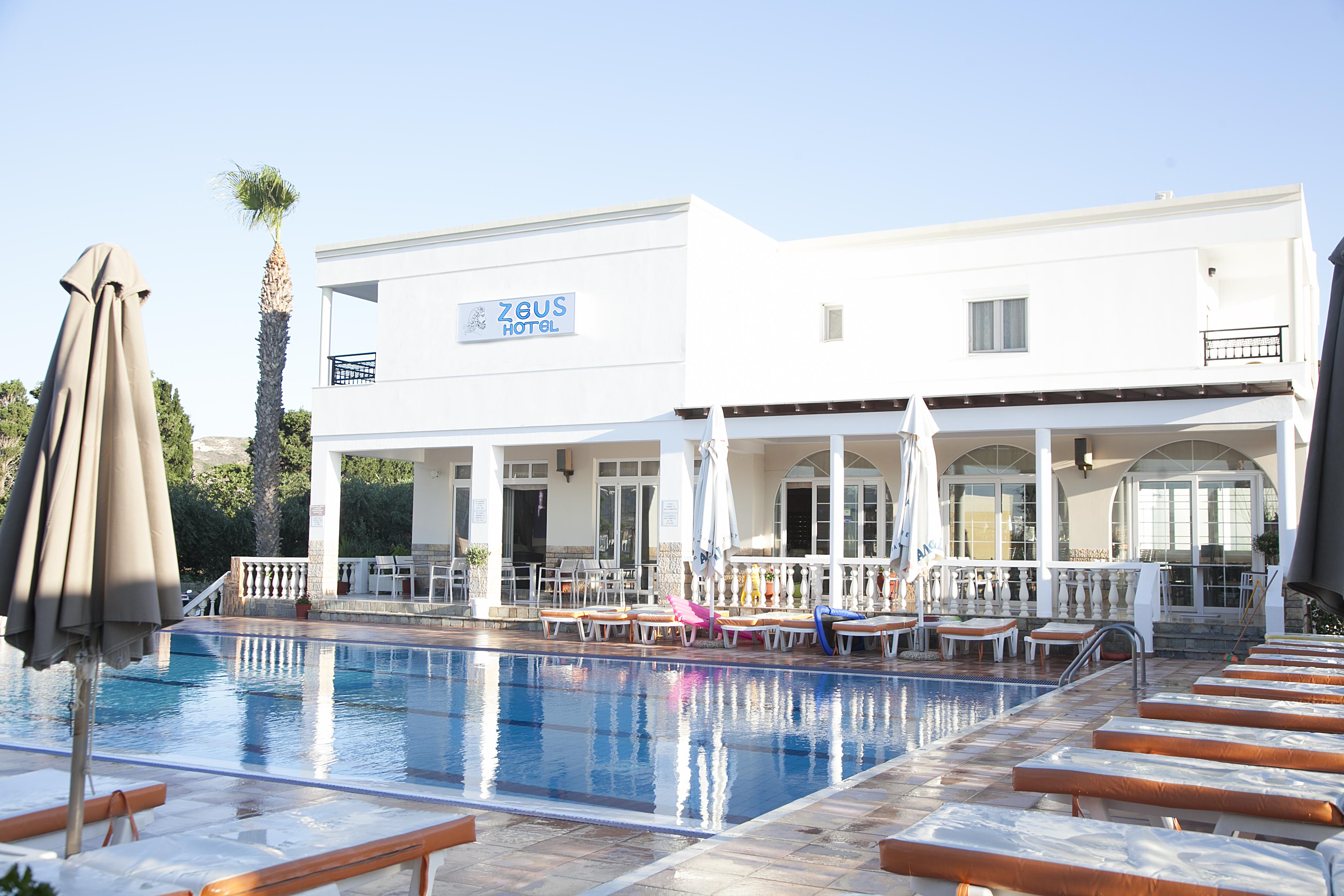 Zeus Hotel Κέφαλος Εξωτερικό φωτογραφία